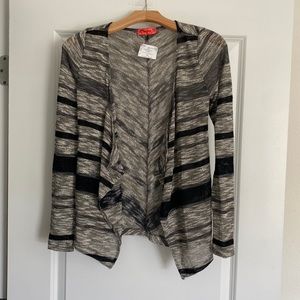 SPOILED CARDIGAN TOP SIZE XS MSRP $34.99 NWT